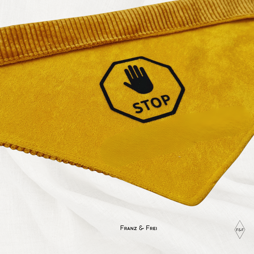 HUNDESHALSTUCH O´BACHT I STOP-ZEICHEN