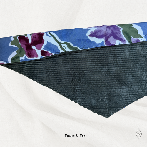 HUNDEHALSTUCH I EINZELSTÜCK I BLUMEN & GRÜNER CORD I GRÖSSE M