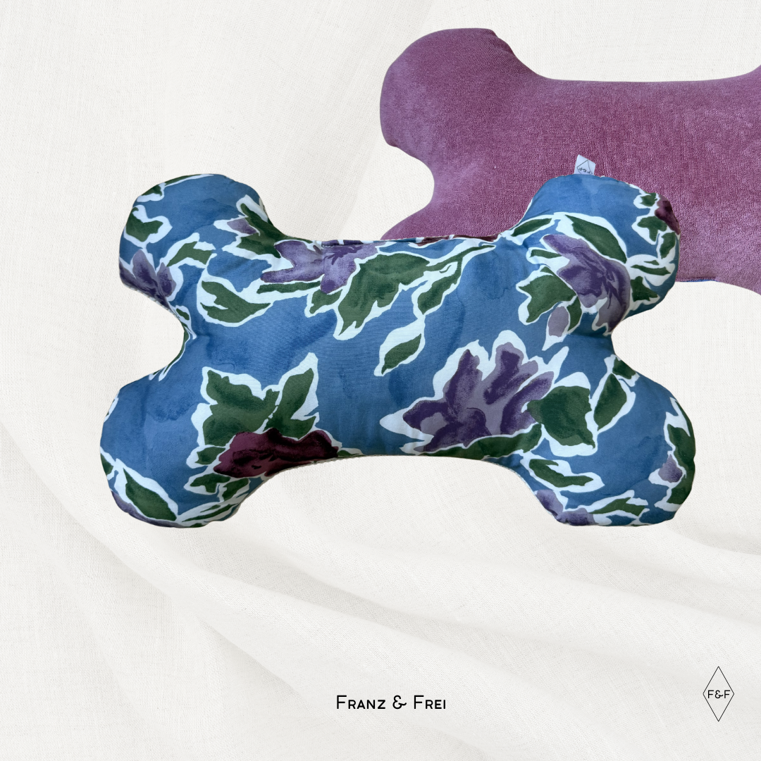 KNOCHENKISSEN I EINZELSTÜCK I BLUMEN & ROSA FROTTEE