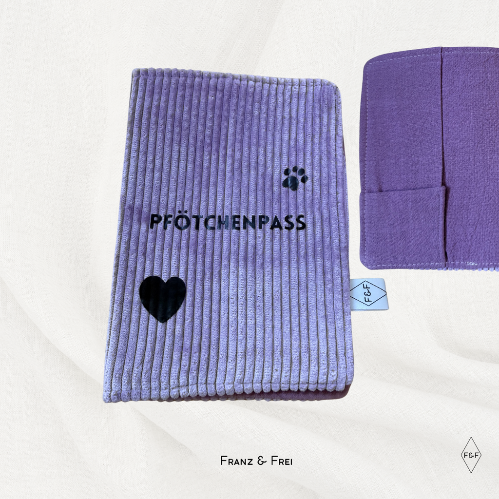 EU-HEIMTIERAUSWEISHÜLLE I EINZELSTÜCK I "PFÖTCHENPASS" I LILA & LILA